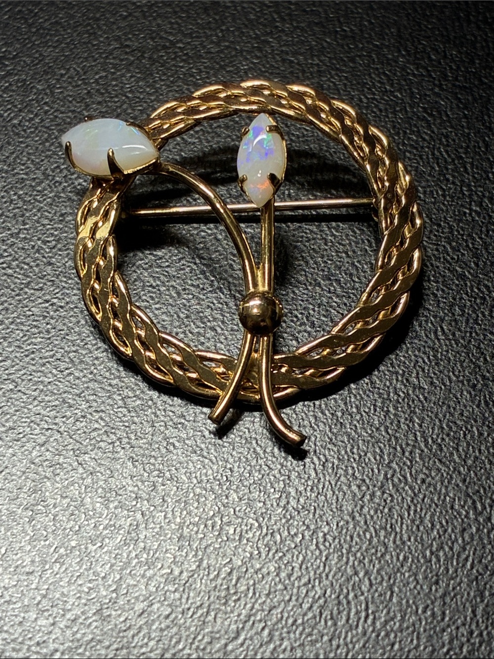 Vintage 14KT gold filled Opal Wreath Brooch - Elegant Women's Jewelry
